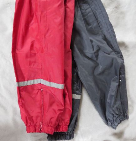 2 par nya regnbyxor storlek 100