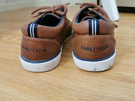 Skor från Nautica