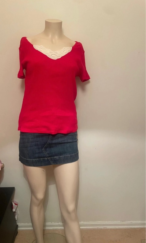 Helt nya kläder för flickorna storlek 146-152 kostar 30:-kr