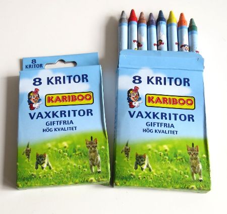 2 askar med kritor Nya