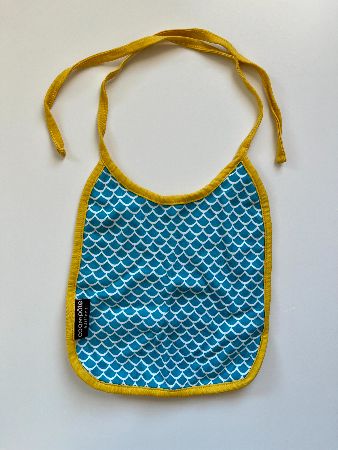 Paket med 4 haklappar