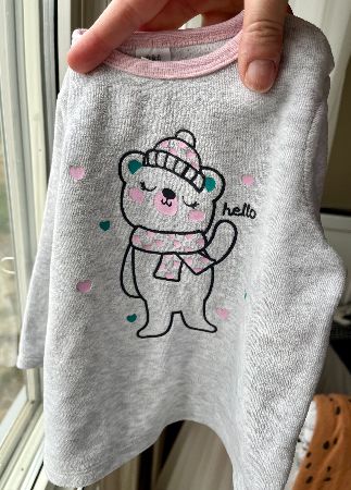 Mjukisset med björn i storlek 74/80