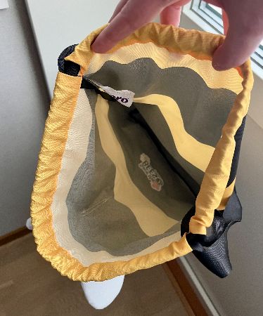 Bi ryggsäck med vingar