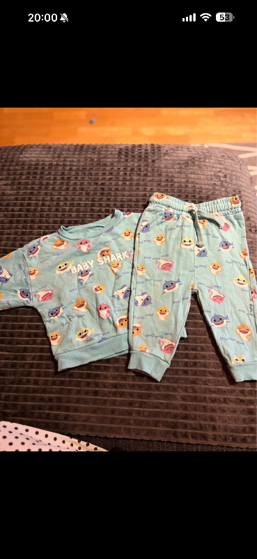 Matchande mjukis sett