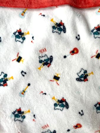 Pyjamas/ romper med fötter i storlek 68