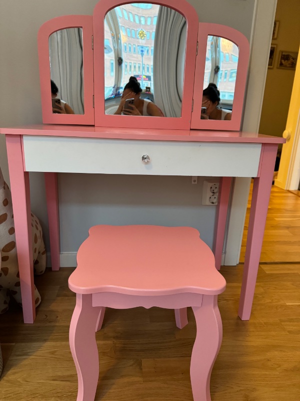 ”Sminkbord” för barn